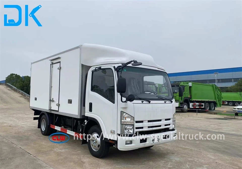 Isuzu Specialized Insulated Truck