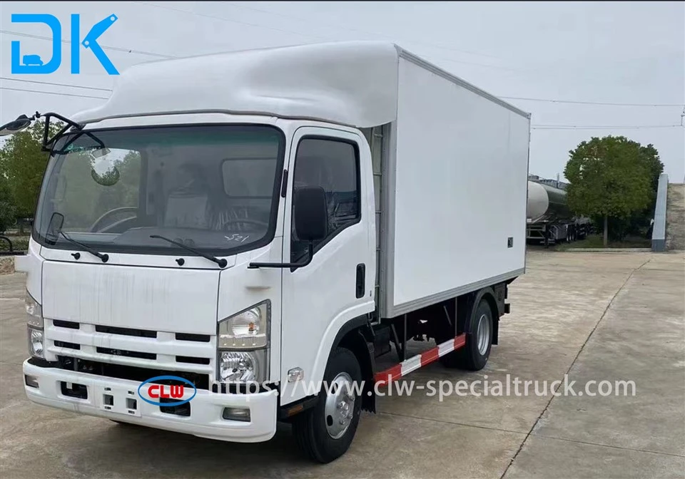 Isuzu 특수 절연 트럭